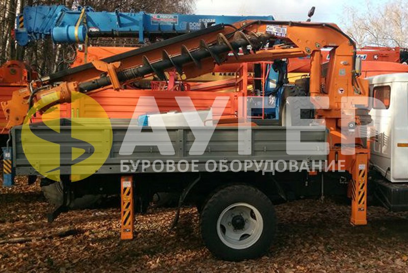 Купить бурильно-крановую установку DH SUPER 3000A на базе ГАЗ 33081